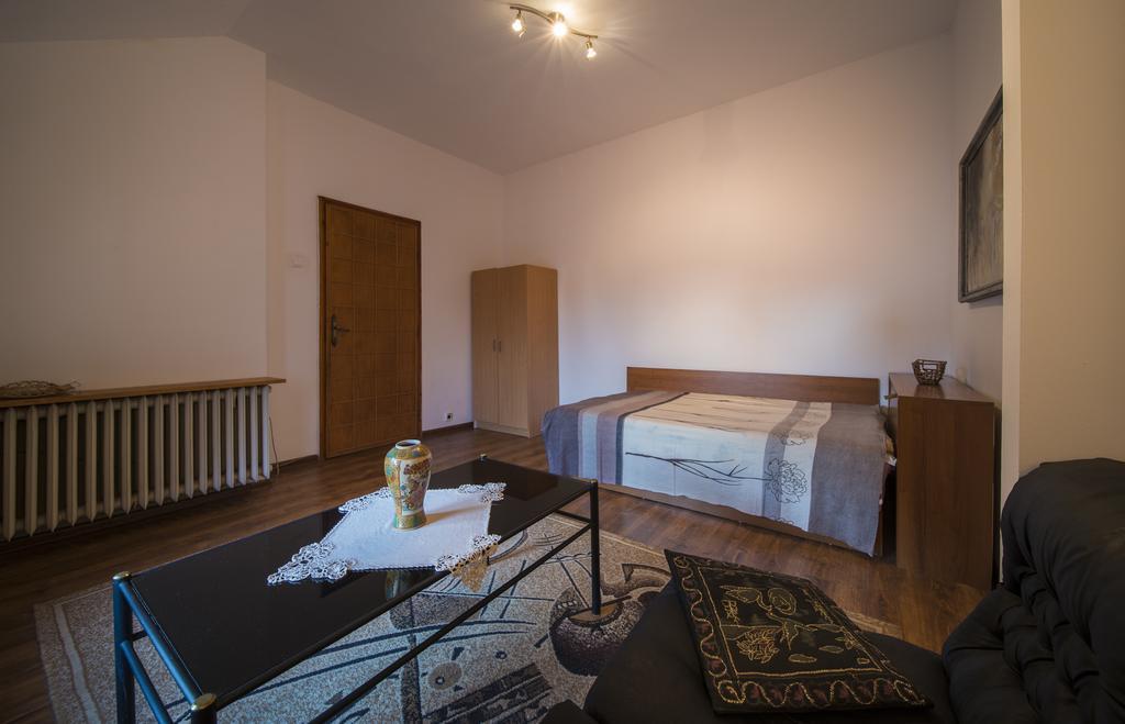 Sunny Apartment Sofia Extérieur photo